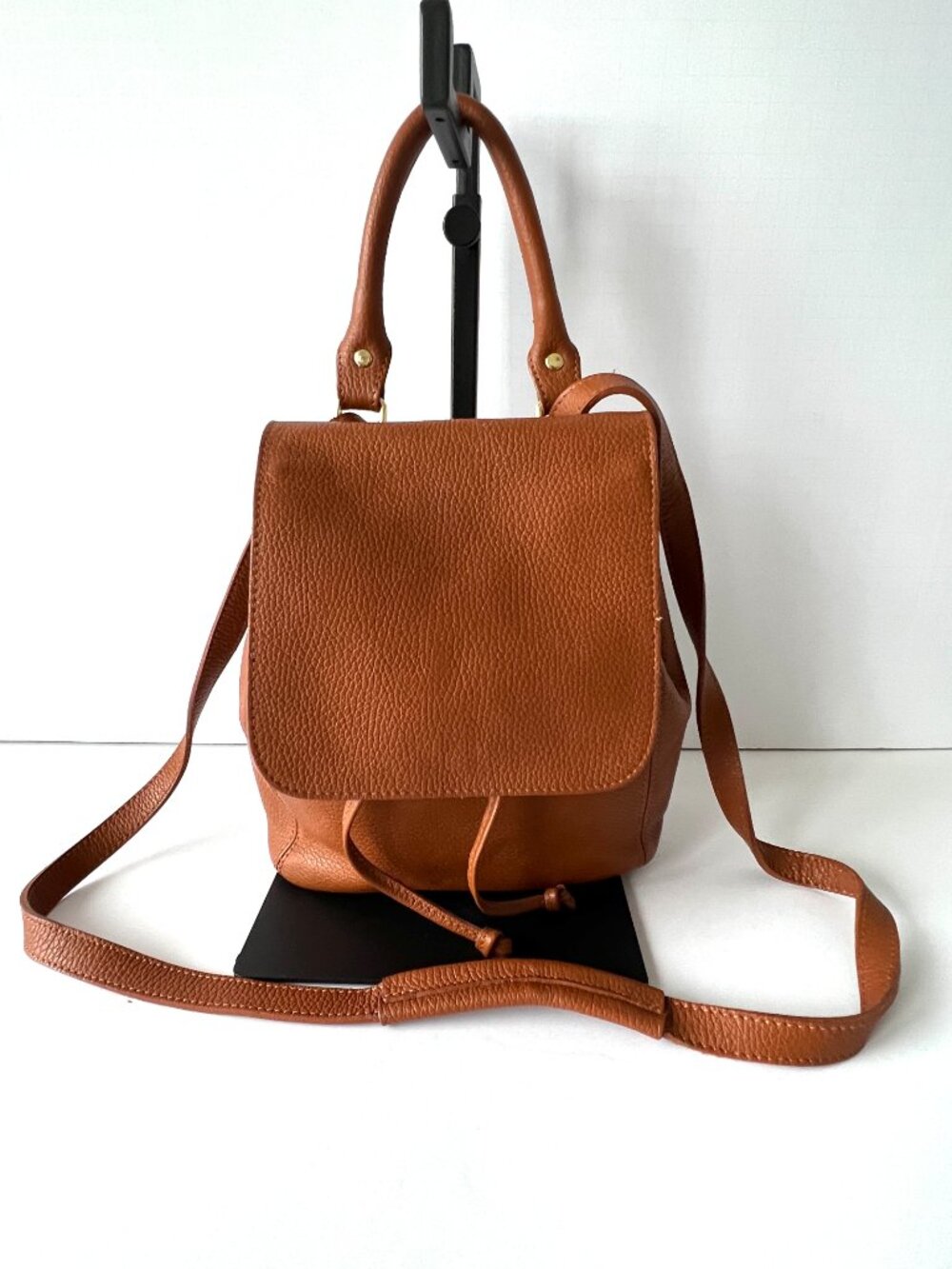 Italian Backpack Style or Crossbody Bag, Brown Leather with Top Handle - Picture 3 of 16